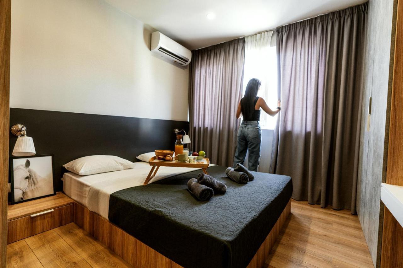 Unique Experience Apartment's