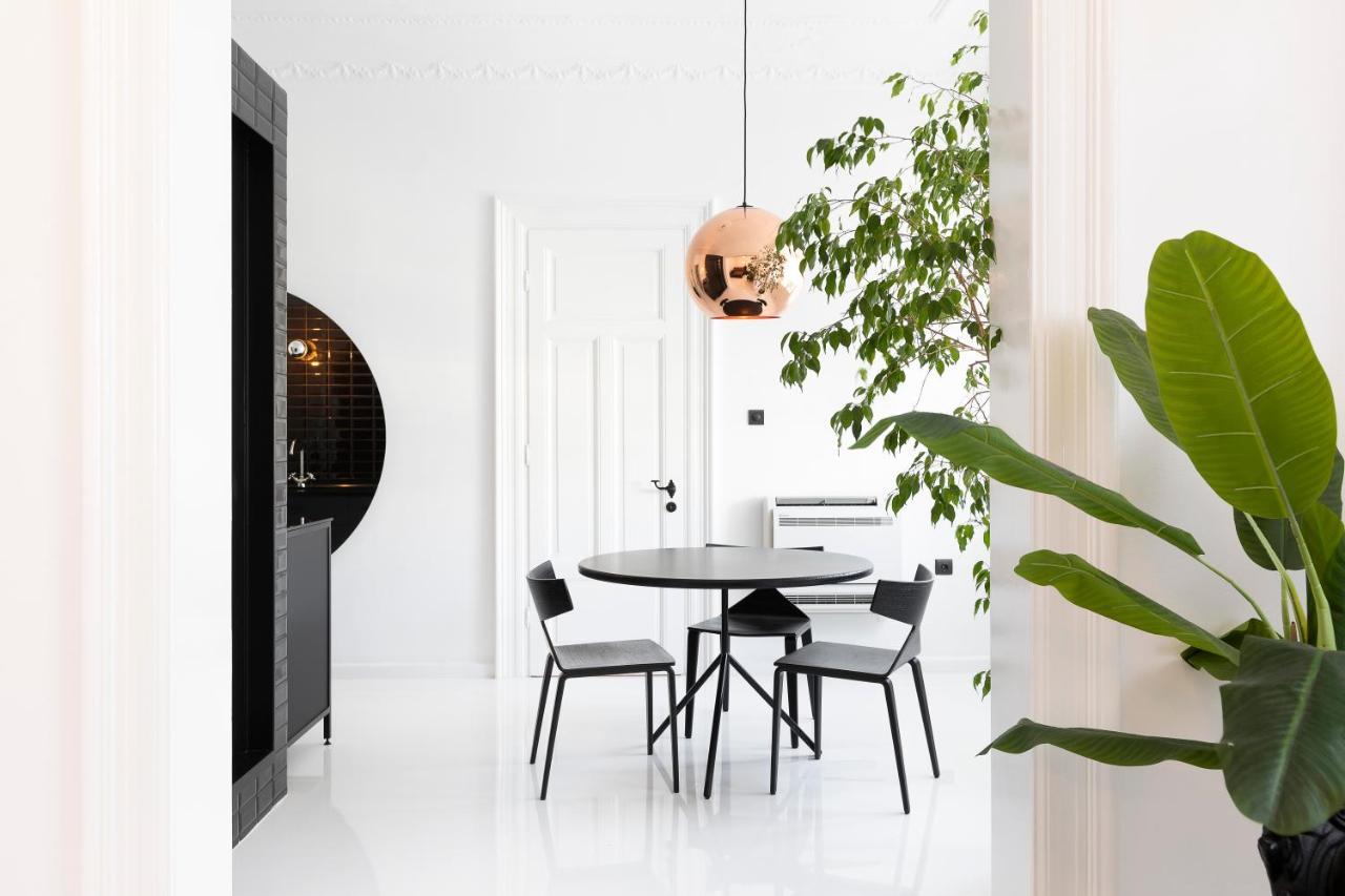 Trilogy Black Thessaloniki
