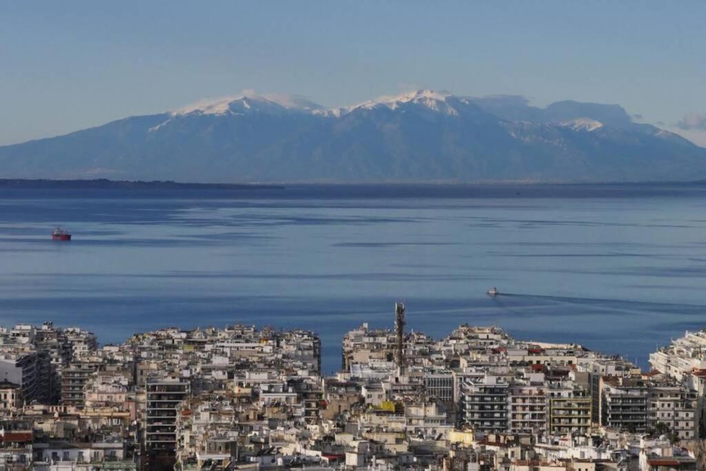 Ano Poli With Private Terrace And View