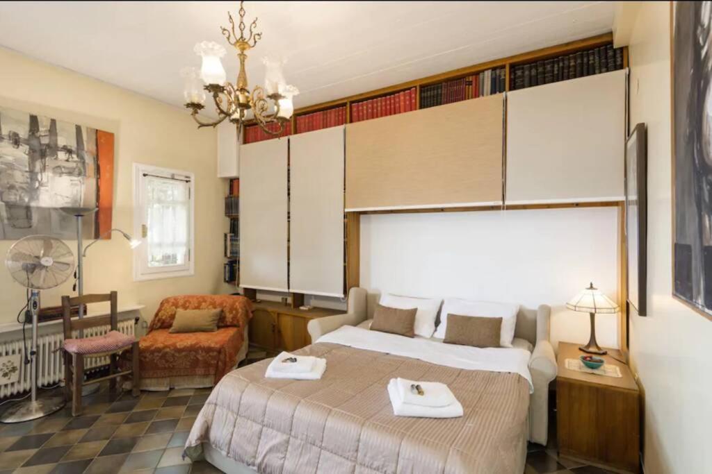 Ano Poli With Private Terrace And View