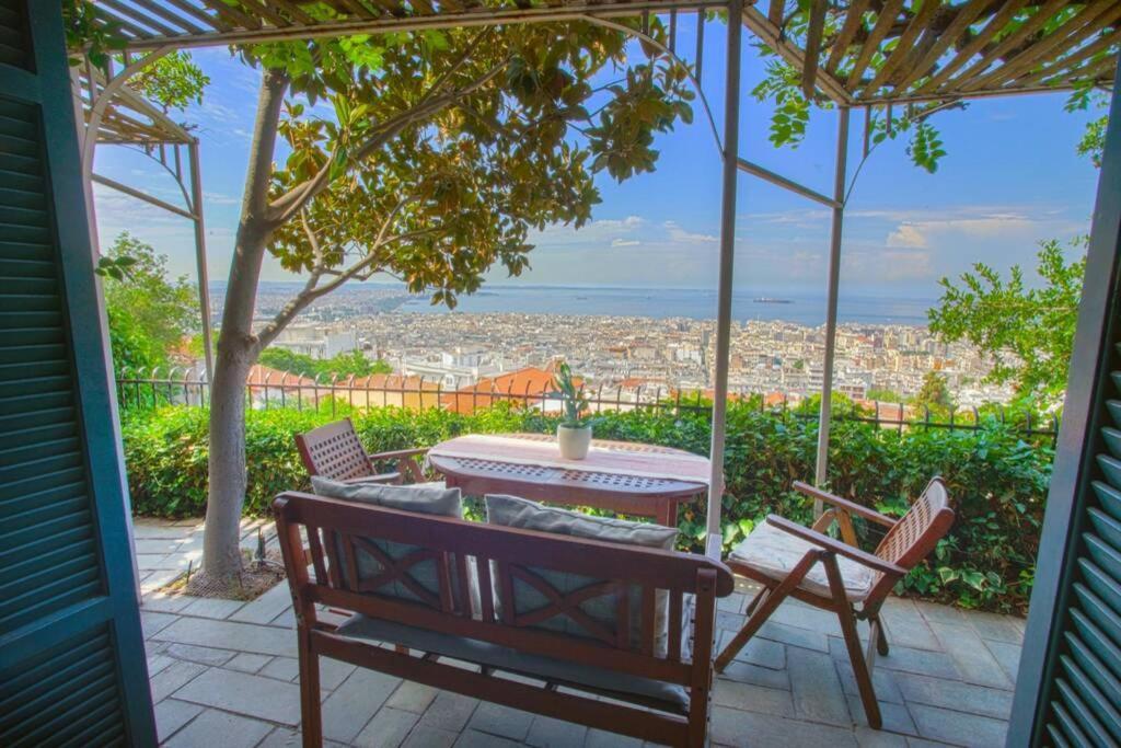 Appartement Ano Poli With Private Terrace And View Thessaloniki