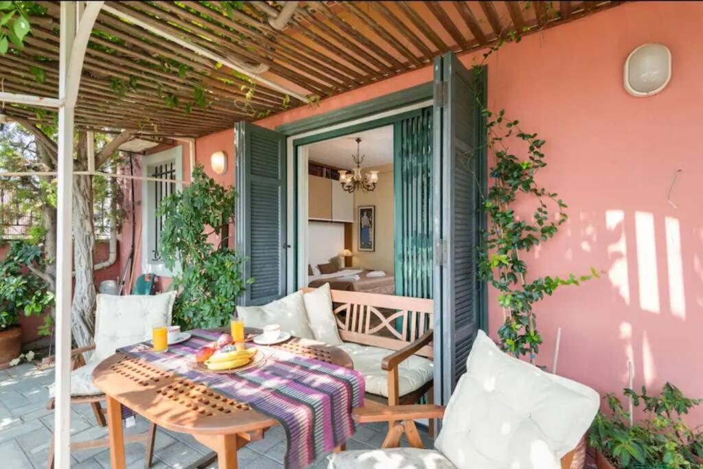 Ano Poli With Private Terrace And View