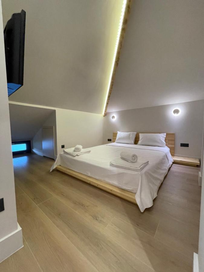 Apartment Agora Lx & *