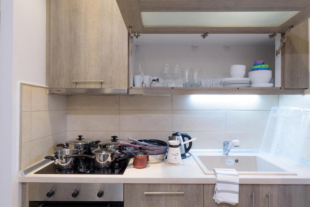 Apartment Lassani Cozy And Quiet, 2 Bedroom Apartm With Spacious Balcony