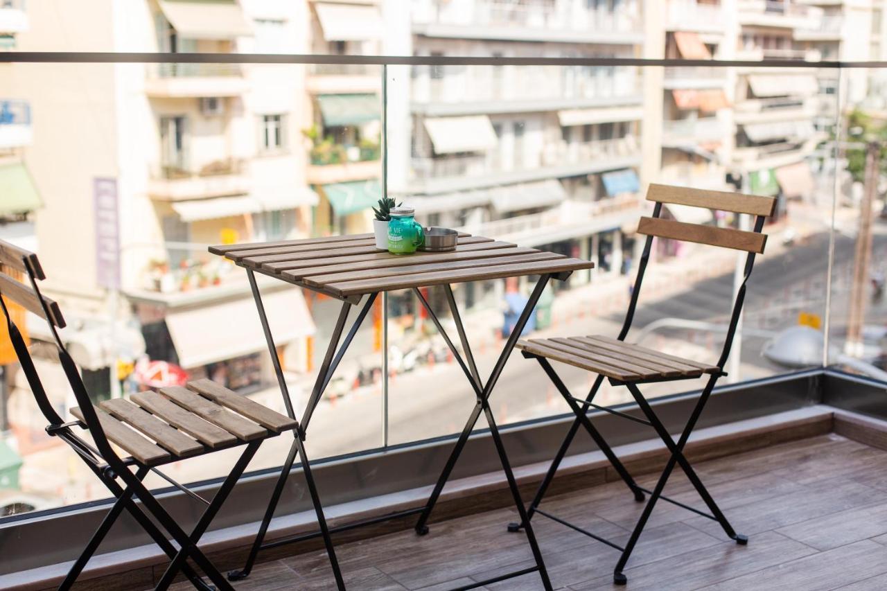 Leone Apartment