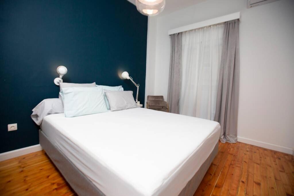 Apartment Minimal Chic In *