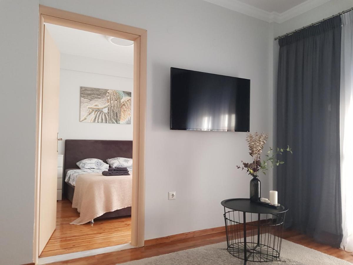 City Center Vibes Seaside Apartment *