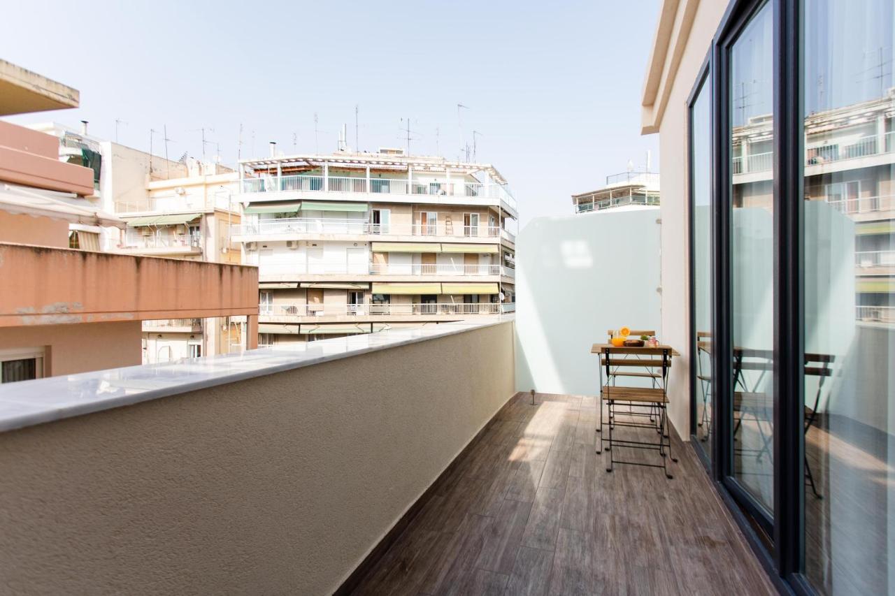 Leone Apartment