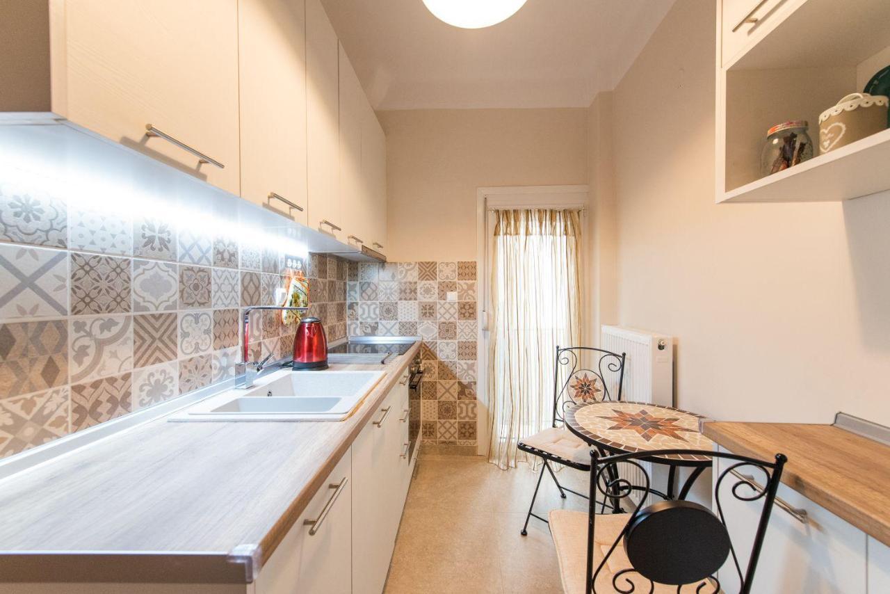 Apricot By Halu! Cozy Next To Agia Sophia Metro Station *