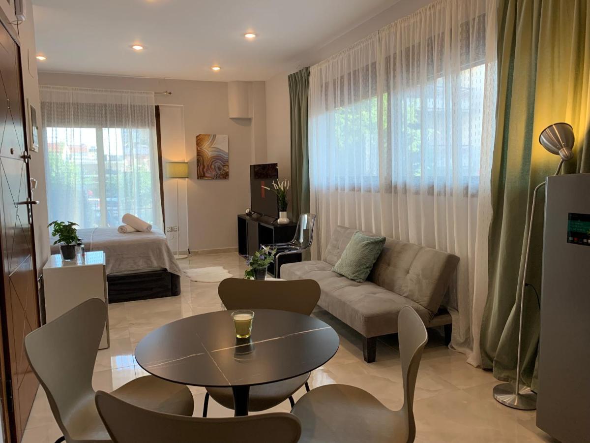 Antony Luxury In * Thessaloniki