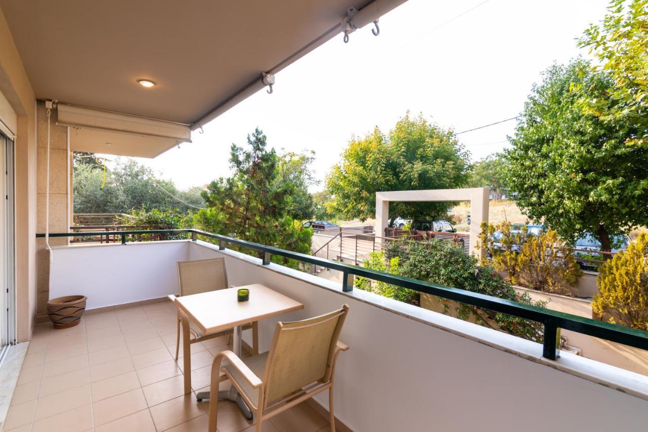 Apartment F & B Collection - For 4 *