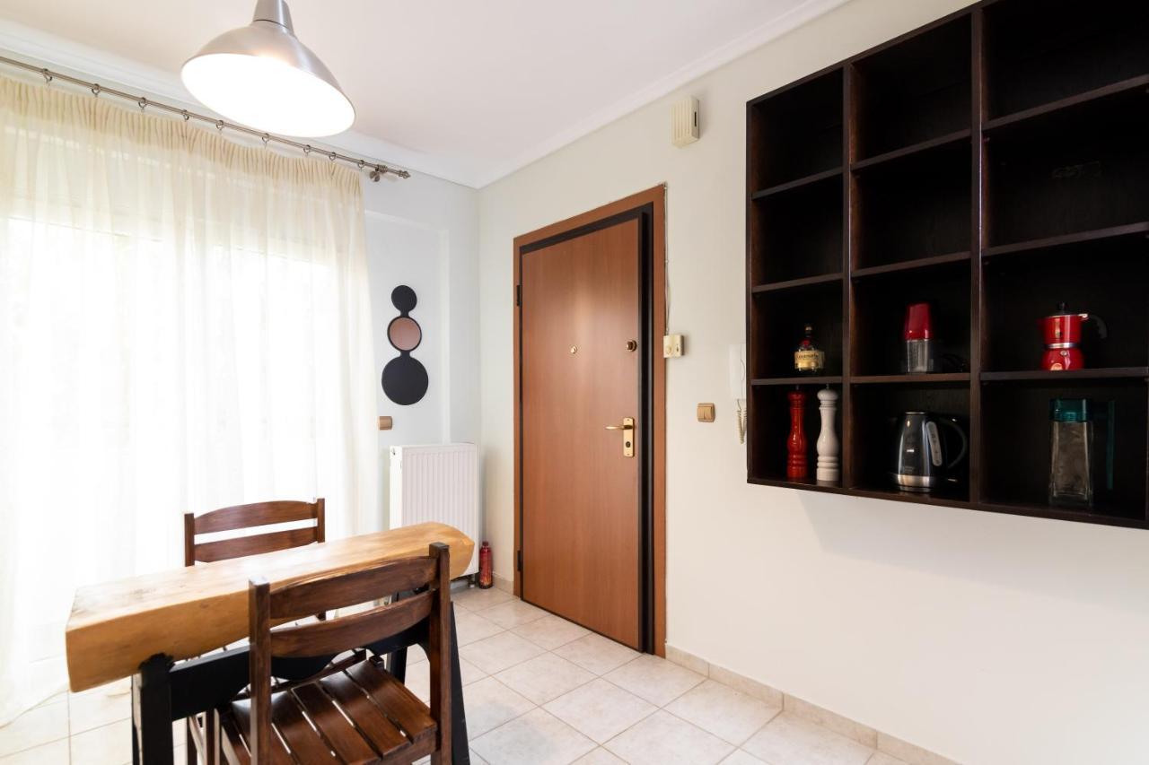 Apartment F & B Collection - For 4 *