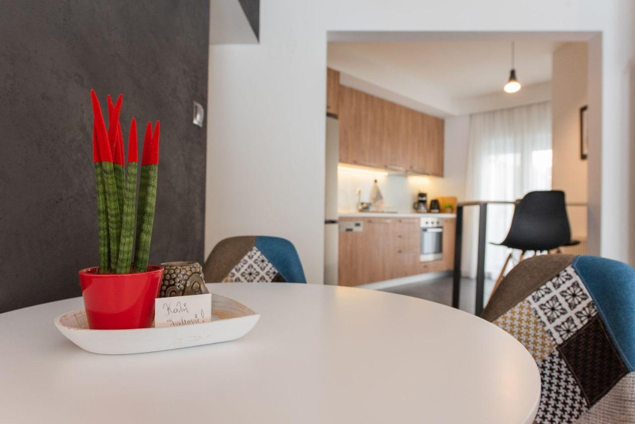Apartment #sansevieria Apt By Halu! Thessaloniki
