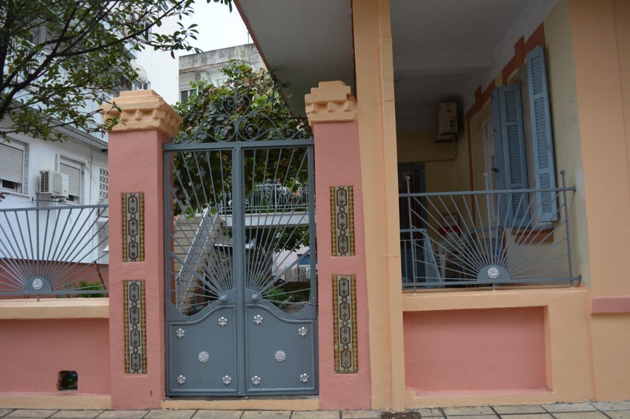 Cozy House Inthessaloniki- Ampelokipoi Daire Selanik
