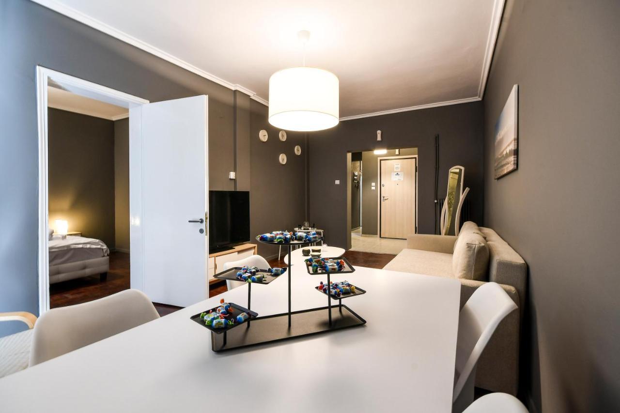 Apartment Center *