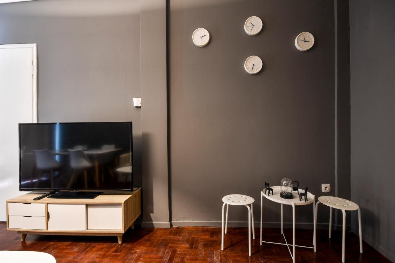 Center Apartment *