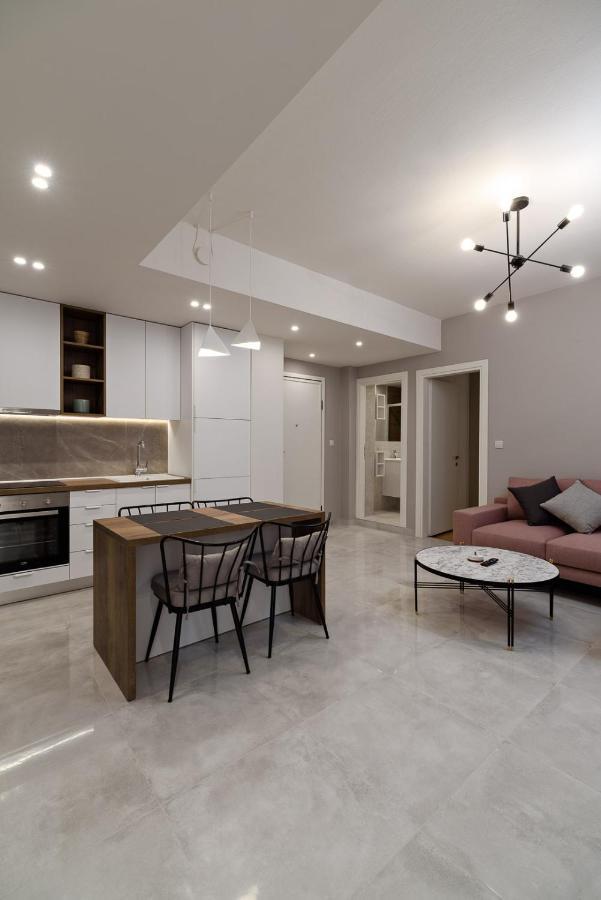 Blu & Marrone Suites-parking Included * Tessalónica