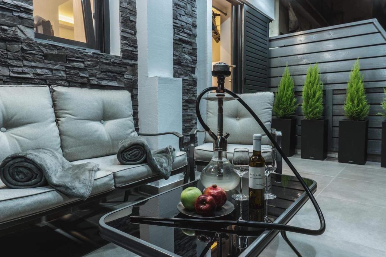 Avocado Balcony Suites