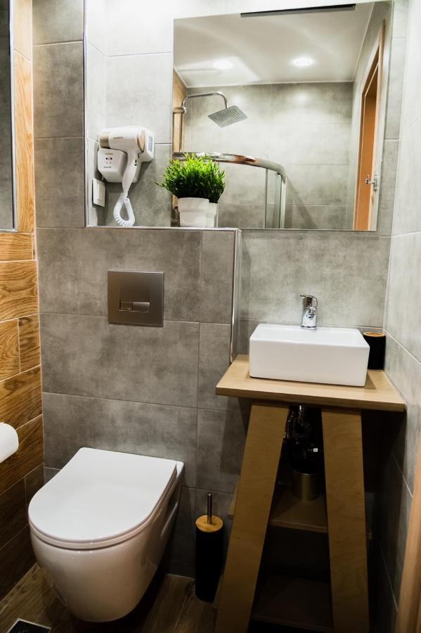 Glam Boutique - Heart Apartment Thessaloniki