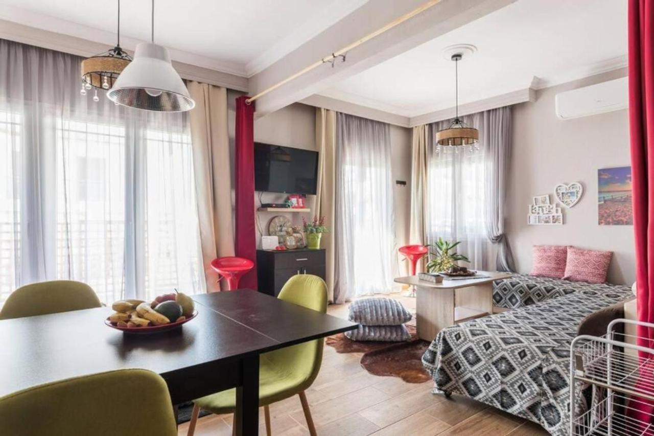 Flat On Walkstreet Freeparking Apartment