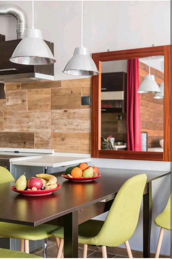 Flat On Walkstreet Freeparking * Thessaloniki