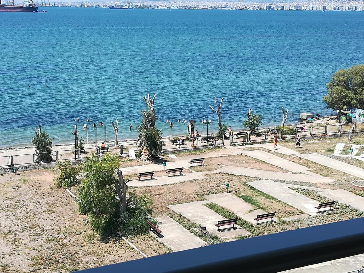 Seafront Family & Free Parking, The Cruiseflat Apartment *