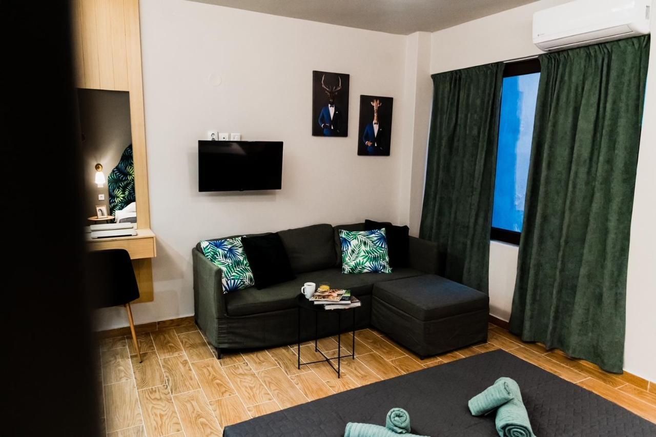 Glam Boutique - Heart Apartment Thessaloniki