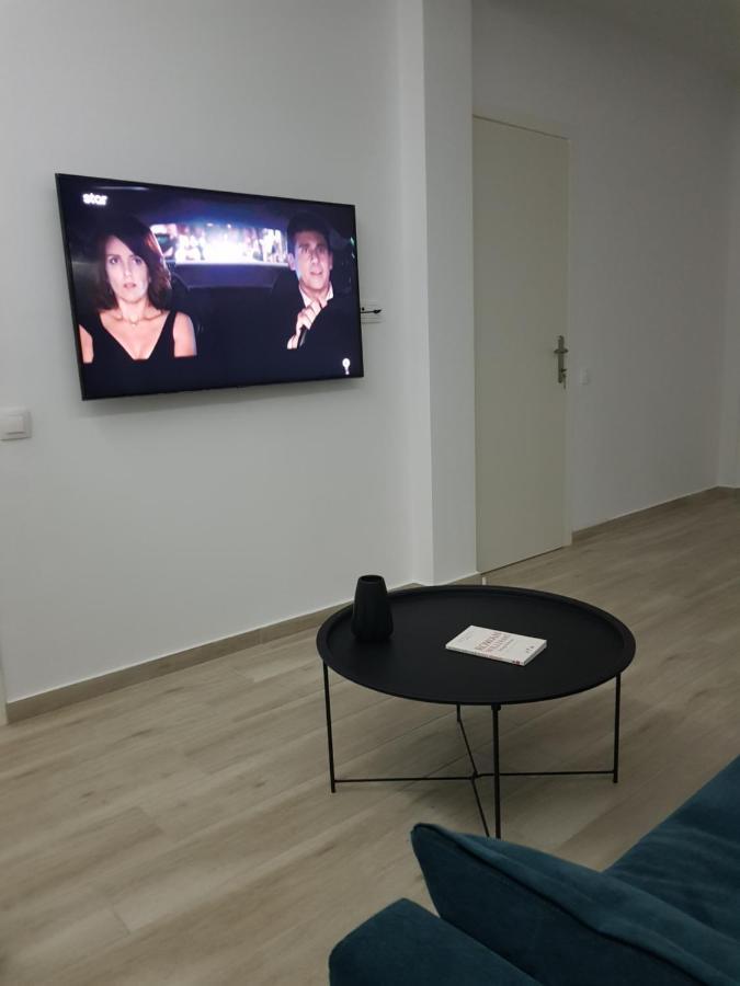 Ivory Lane Center Luxury