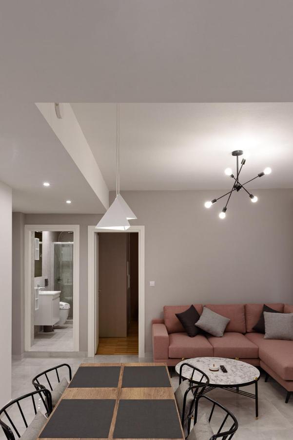 Blu & Marrone Suites-parking Included * Tessalónica