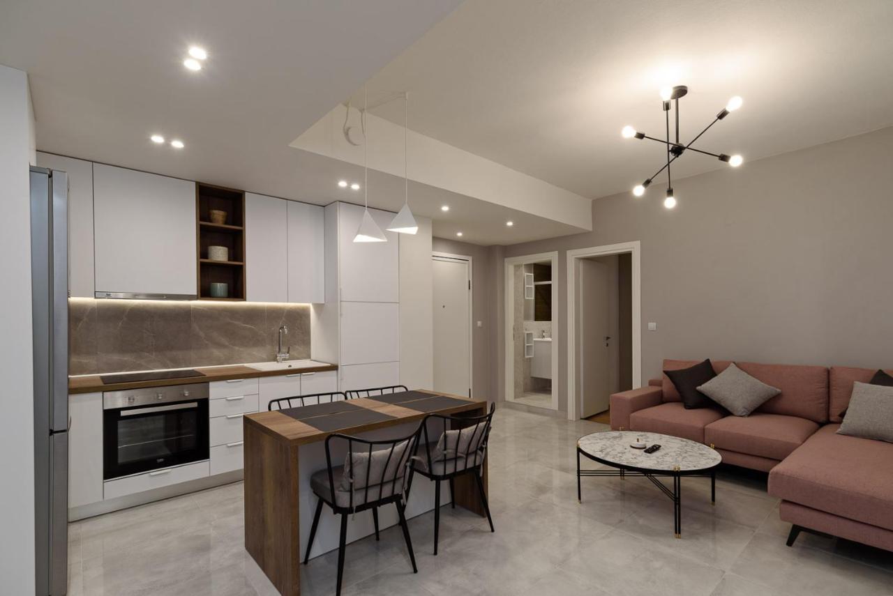 Blu & Marrone Suites-parking Included * Tessalónica