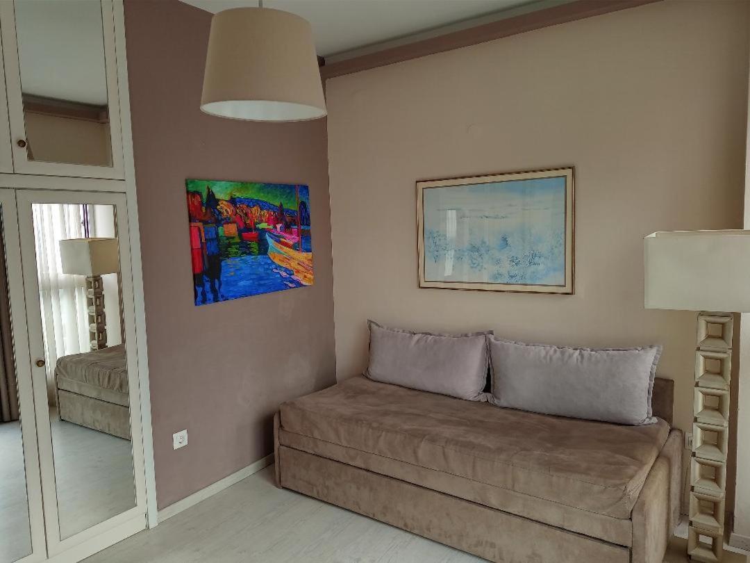 Waterfront Luxury Sea View Apartment
