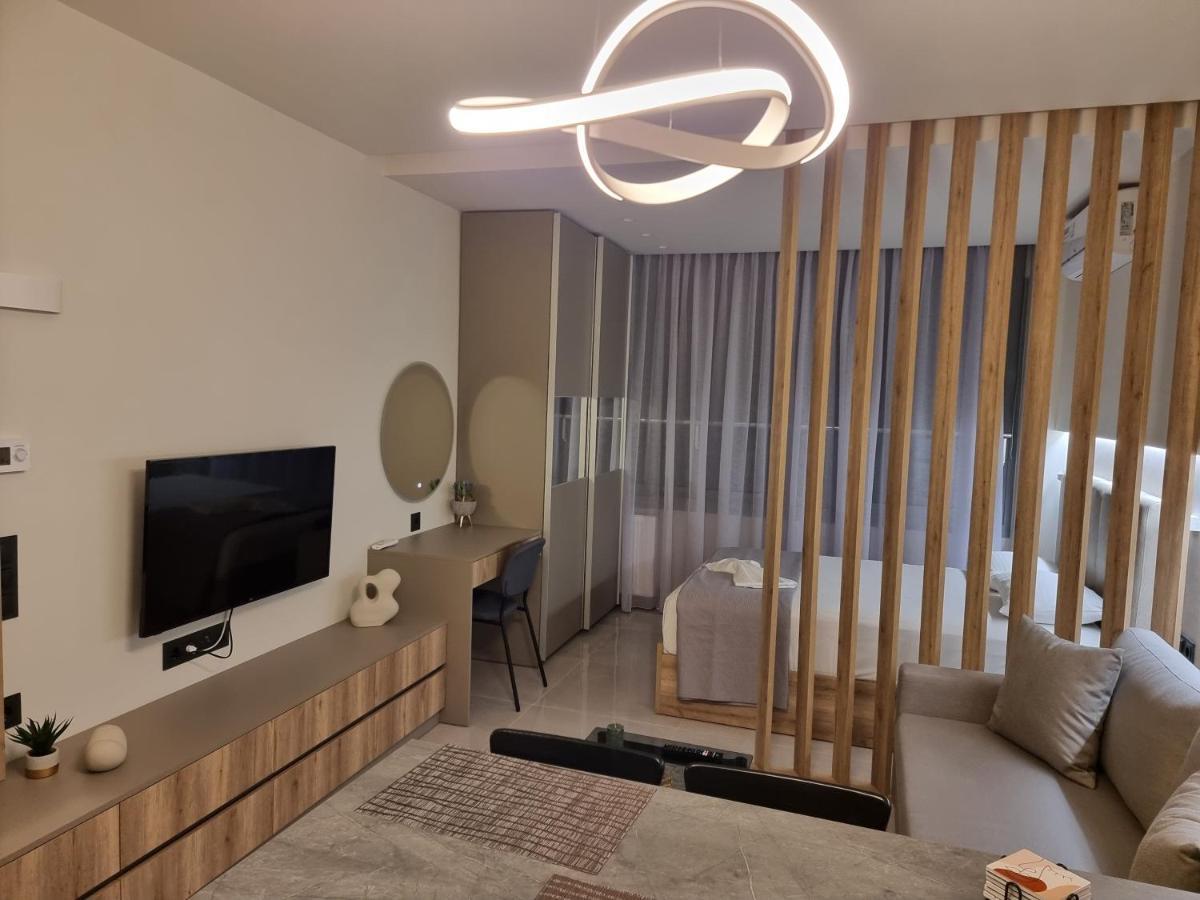 Iris Center Premium *