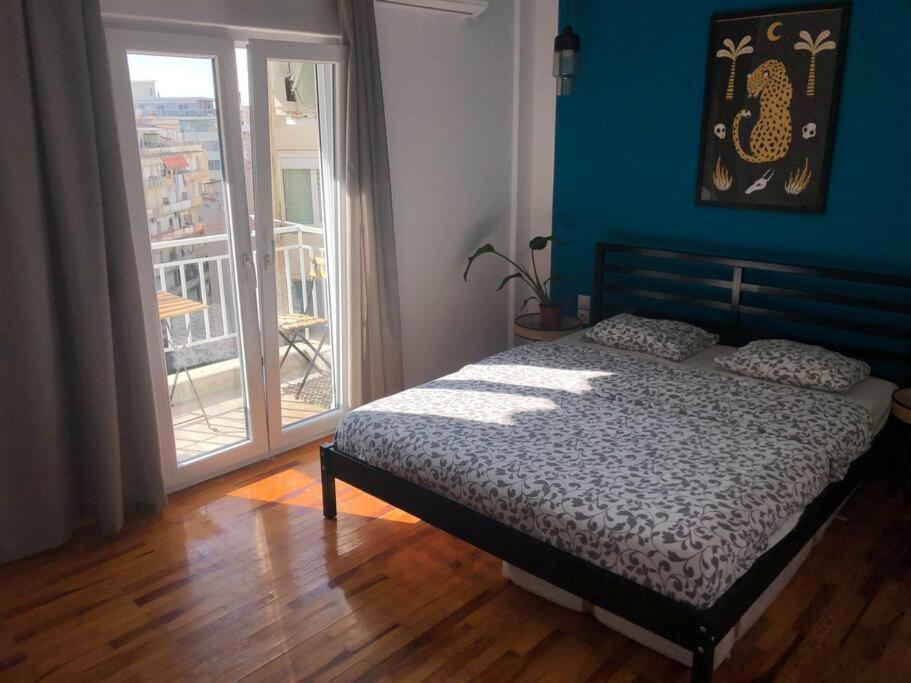 2 Mon-keys Apartment Thessaloniki