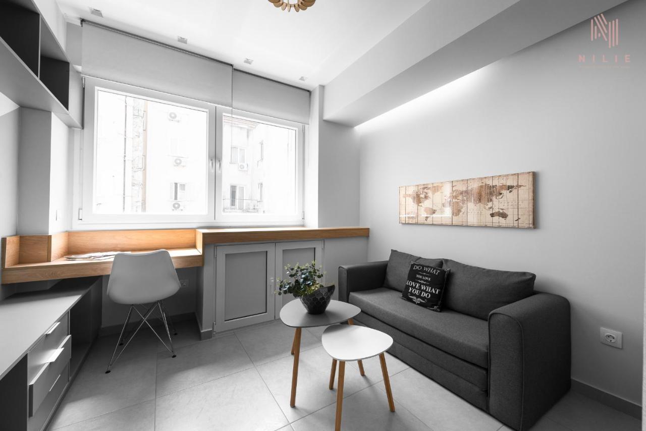 Big Apple #5, Nilie Hospitality Mgmt *