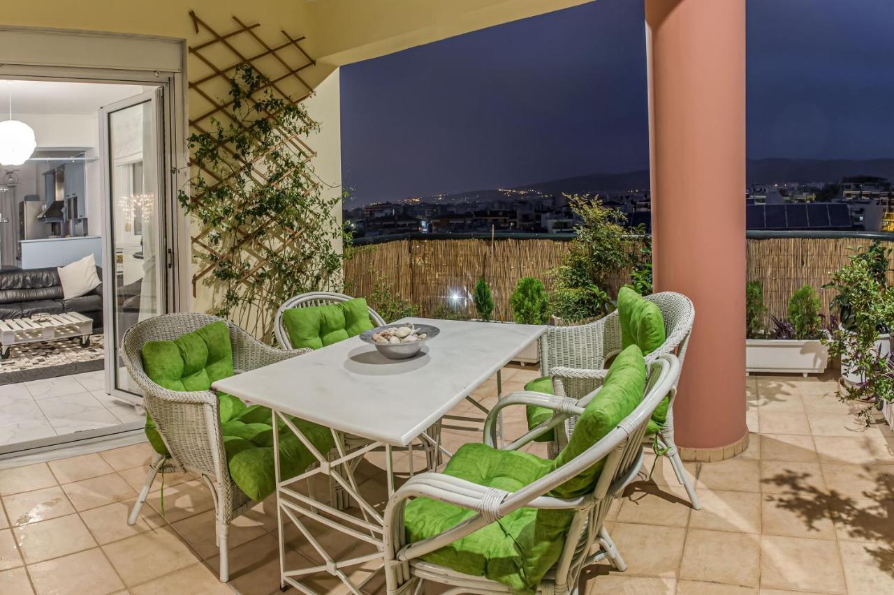 Two Bedroom Bright With Amazing Veranda Căn hộ