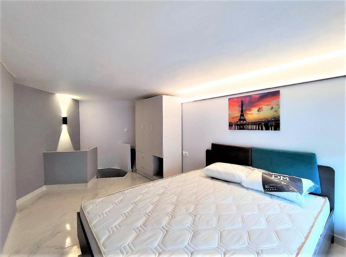 Apartment Gs Group Project *