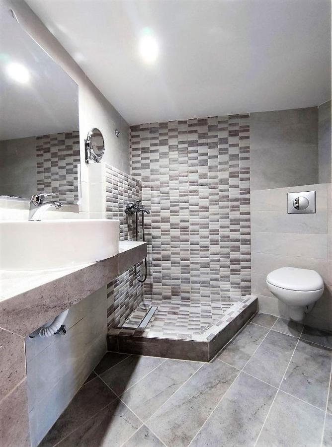 Apartment Gs Group Project *