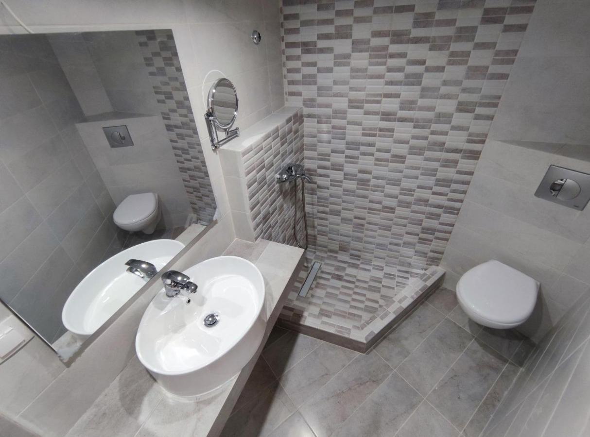 Apartment Gs Group Project