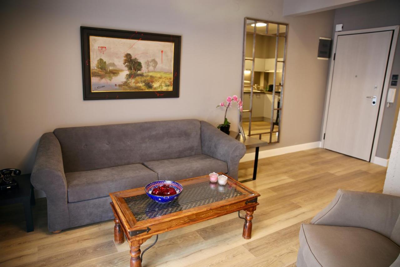 Urban Living 3 * Selanik
