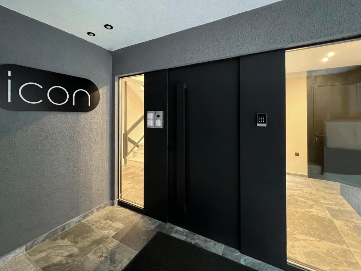 Icon Urban Living 3*