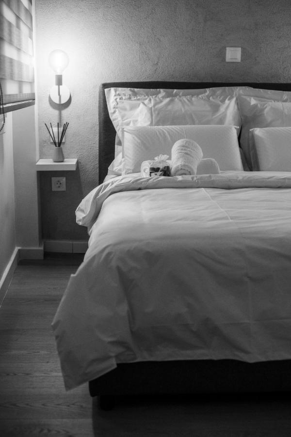 Super Fresh 1 Bedroom Lux *