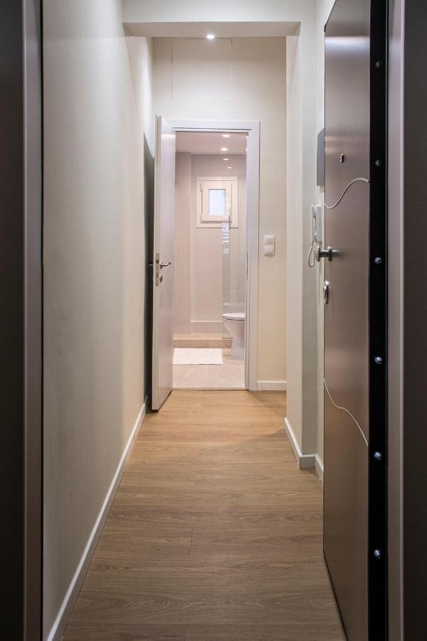 Super Fresh 1 Bedroom Lux Apartment *