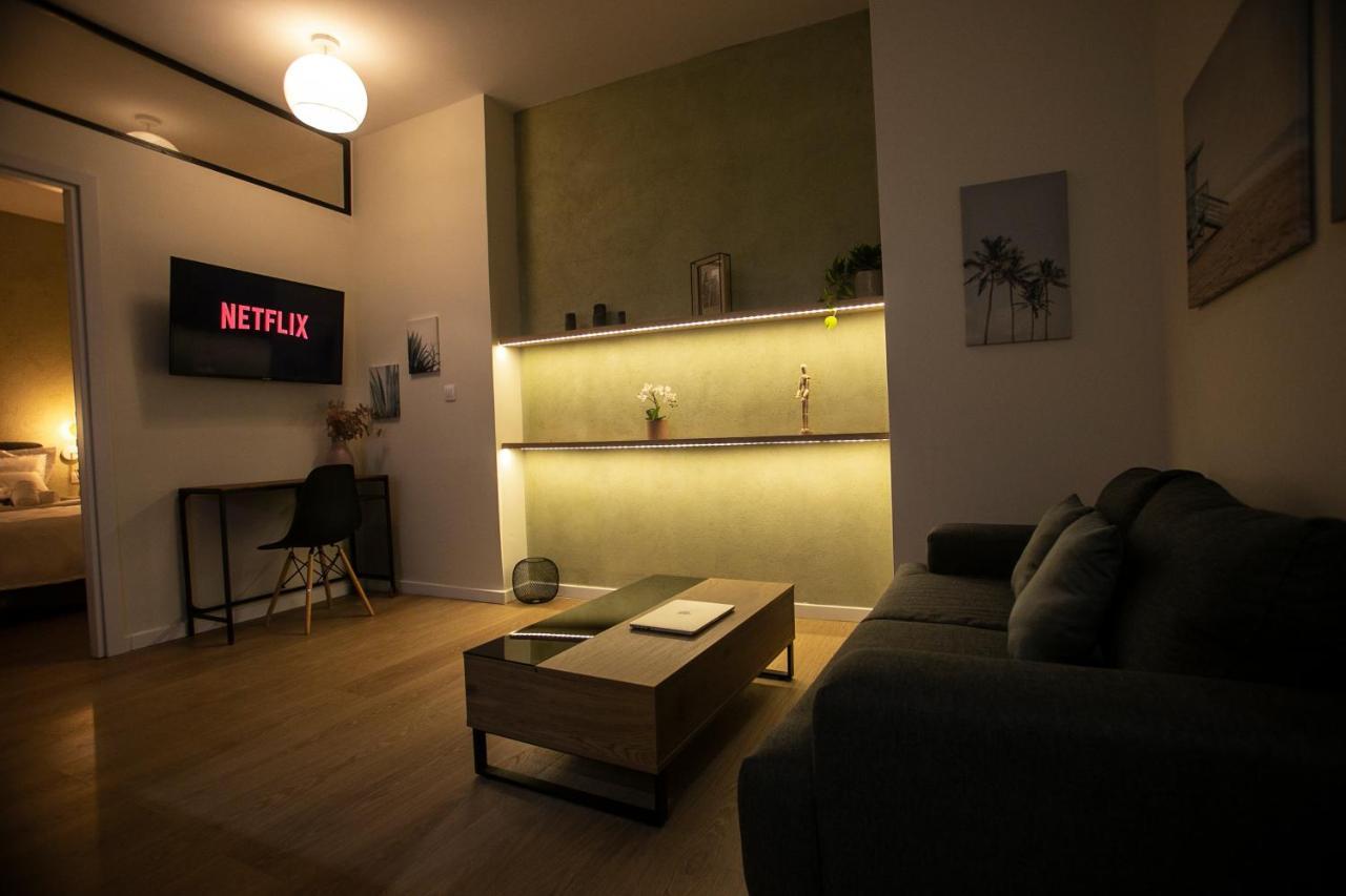 Super Fresh 1 Bedroom Lux Thessaloniki