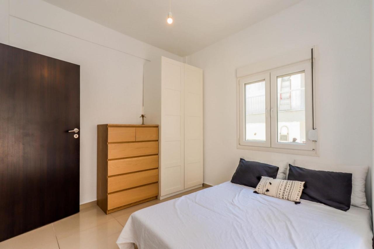 Happy Traveller - Luxury, Free Parking Apartment Thessaloniki
