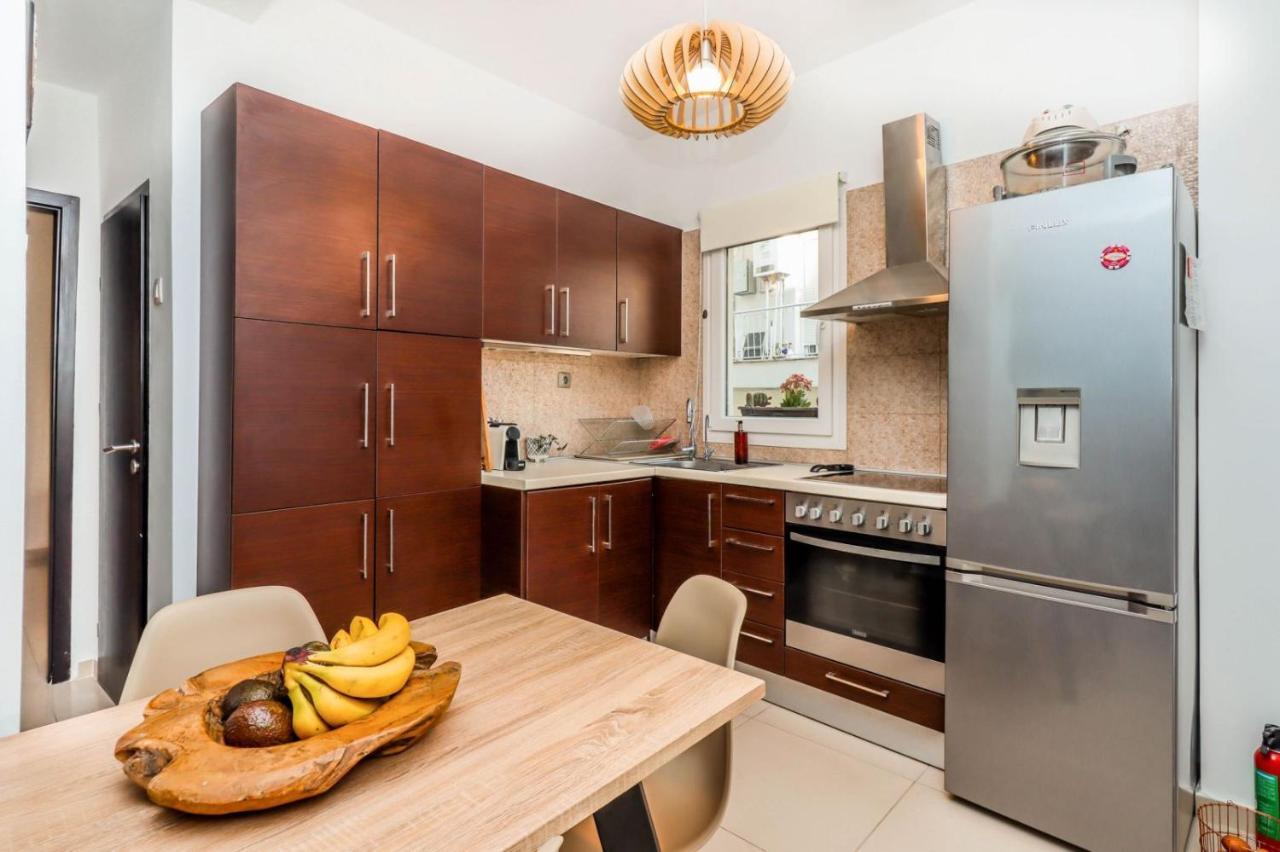 Happy Traveller - Luxury, Free Parking Apartment Thessaloniki