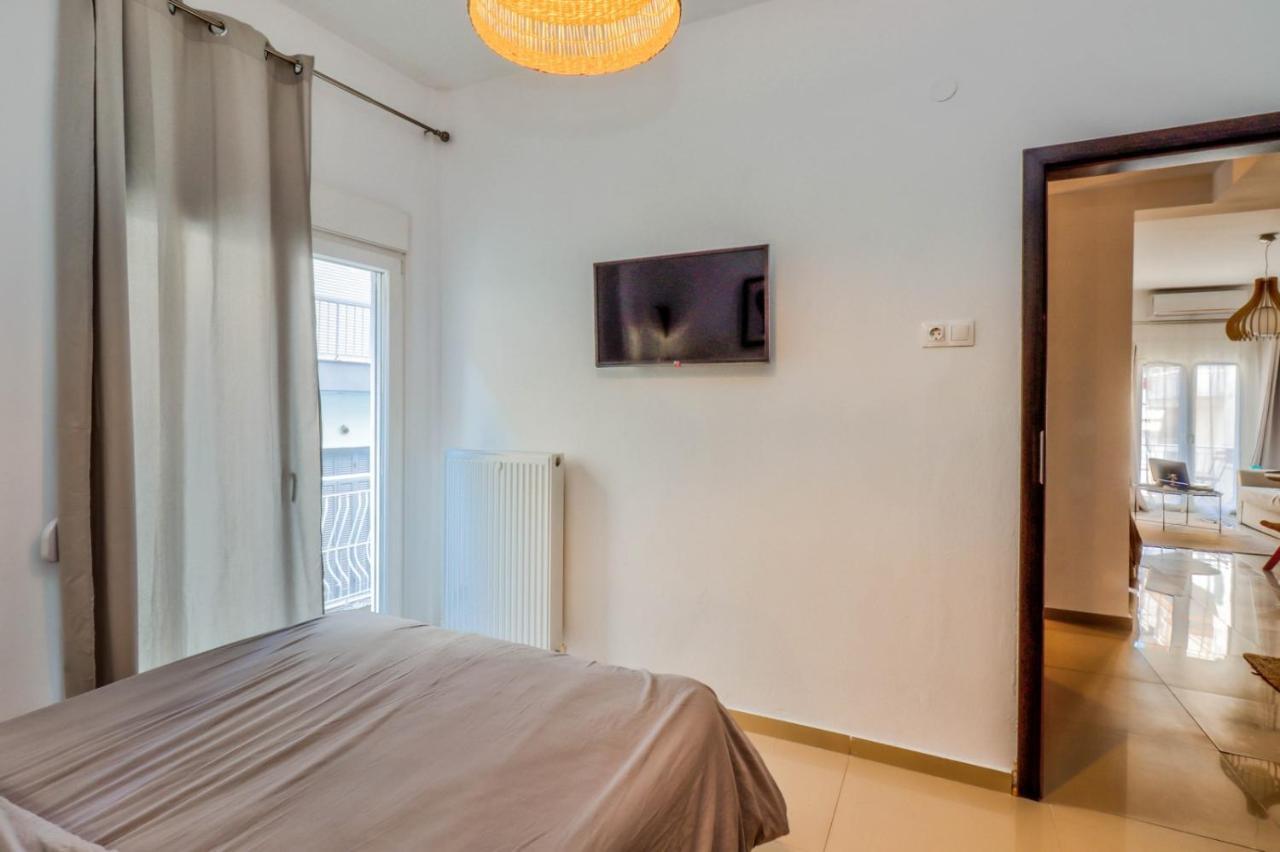 Happy Traveller - Luxury, Free Parking Apartment Thessaloniki