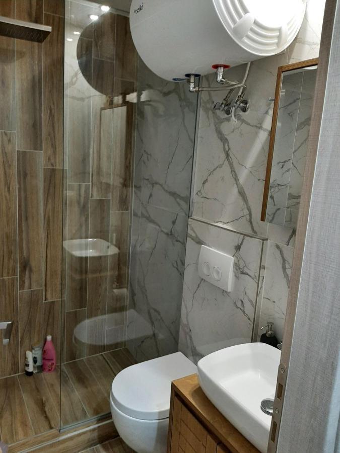 Apartment Vali_skg