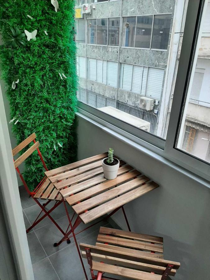 Vali_skg Apartment