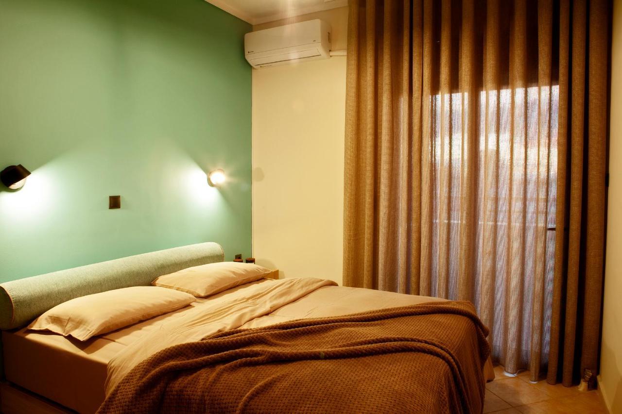 Designer Close To The Center + Free Parking Apartment *