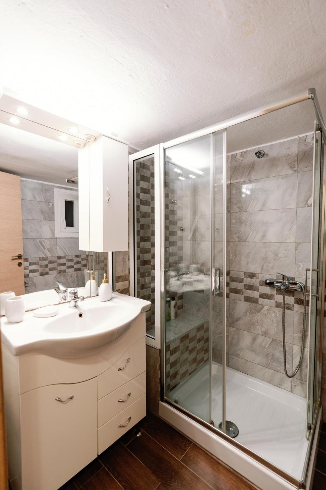 El.venizelos Quiet Lux Apt. Apartamento Tessalónica